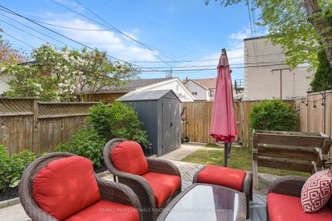 Photo 5 at 209 Maria Street, Junction Area, Toronto