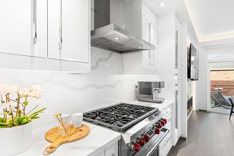 Photo 10 at 39 Red Deer Avenue, Cliffside, Toronto