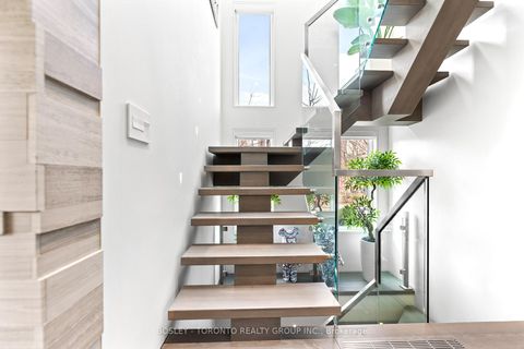 Photo 13 at 39 Red Deer Avenue, Cliffside, Toronto