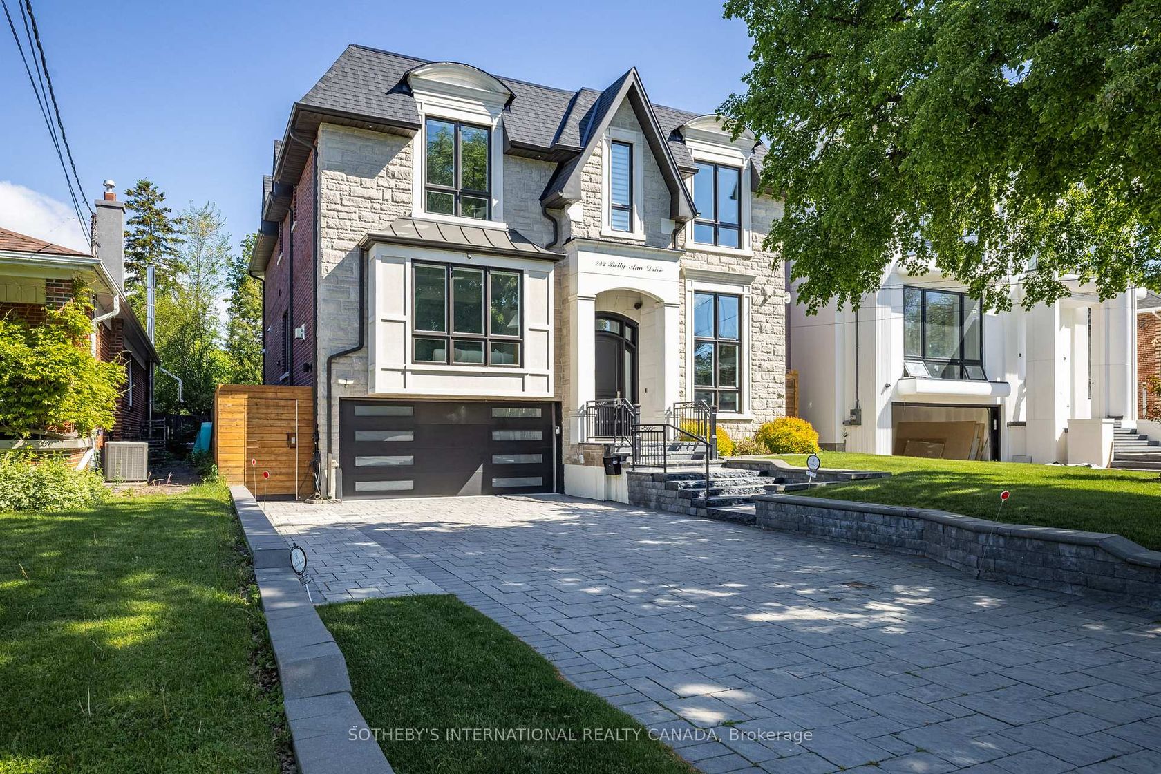 242 Betty Ann Drive, Willowdale West, Toronto 