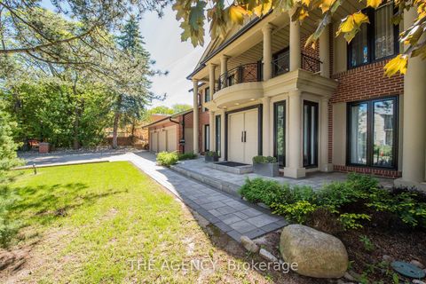 Photo 1 at 7 Shady Oaks Crescent, York Mills, Toronto