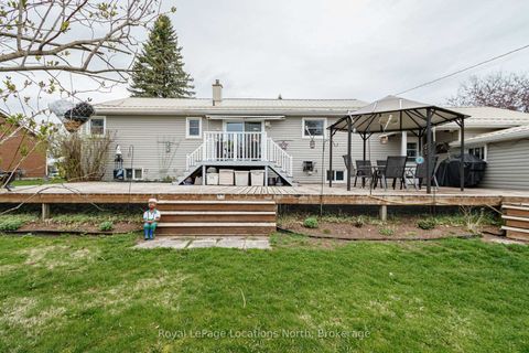Photo 7 at 227 Superior Street, Stayner, Clearview