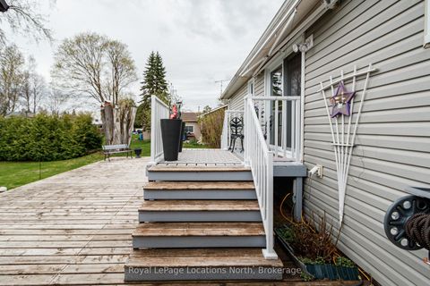 Photo 10 at 227 Superior Street, Stayner, Clearview