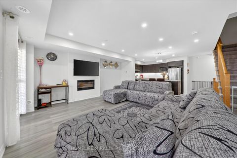 Photo 19 at 73 Sutcliffe Drive, Rolling Acres, Whitby