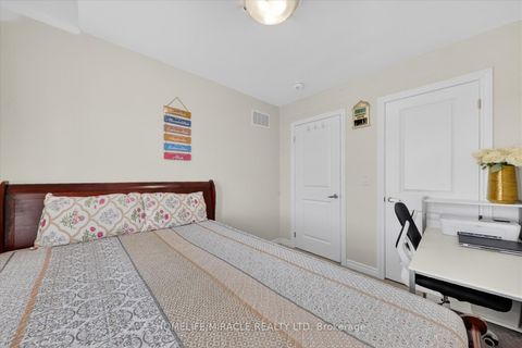 Photo 29 at 73 Sutcliffe Drive, Rolling Acres, Whitby