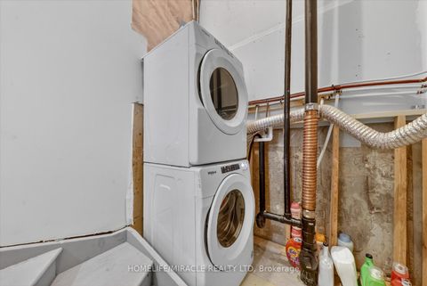 Photo 31 at 73 Sutcliffe Drive, Rolling Acres, Whitby