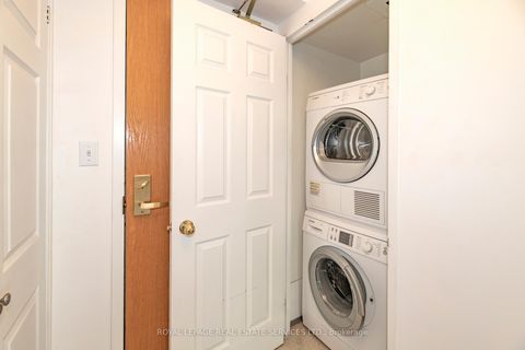 Photo 11 at 212 - 195 Merton Street, Mount Pleasant West, Toronto