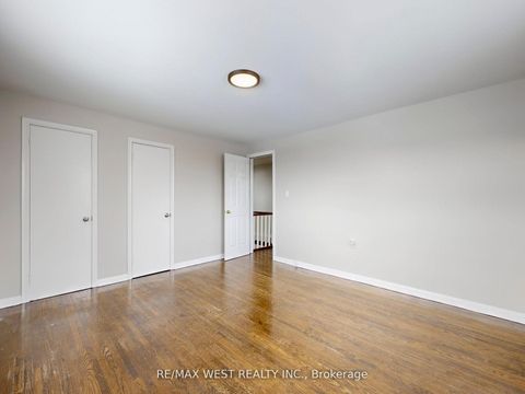 Photo 24 at 16 Upwood Avenue, Rustic, Toronto