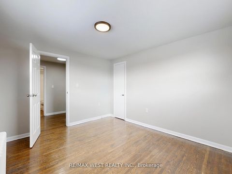 Photo 32 at 16 Upwood Avenue, Rustic, Toronto
