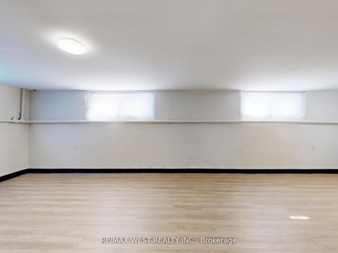 Photo 40 at 16 Upwood Avenue, Rustic, Toronto