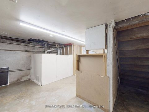 Photo 43 at 16 Upwood Avenue, Rustic, Toronto