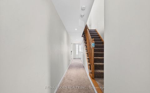 Photo 6 at 846 Atwater Path, Lakeview, Oshawa
