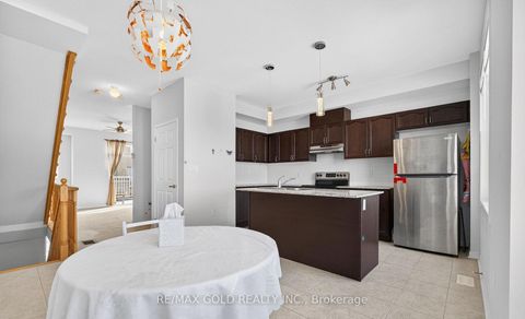 Photo 8 at 846 Atwater Path, Lakeview, Oshawa