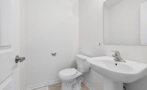 Photo 13 at 846 Atwater Path, Lakeview, Oshawa