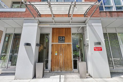 Photo 23 at 713 - 126 Simcoe Street, Waterfront Communities C1, Toronto