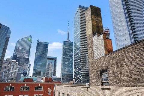 Photo 25 at 713 - 126 Simcoe Street, Waterfront Communities C1, Toronto