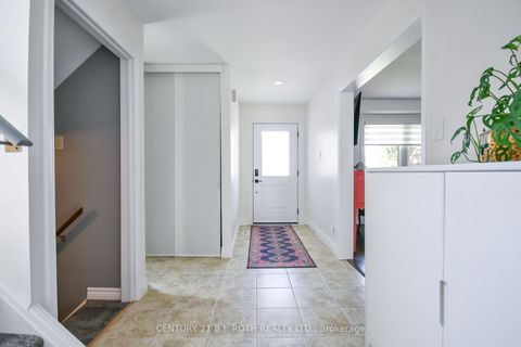 Photo 4 at 55 Moon Drive, Ardagh, Barrie