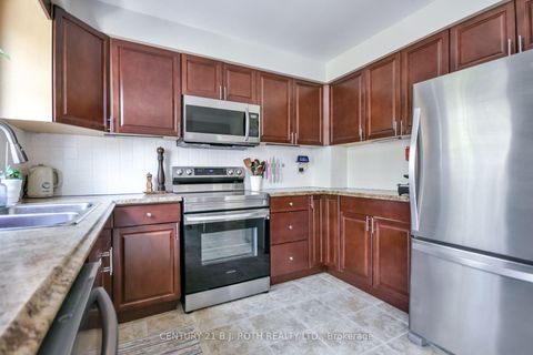 Photo 11 at 55 Moon Drive, Ardagh, Barrie