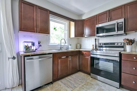 Photo 13 at 55 Moon Drive, Ardagh, Barrie