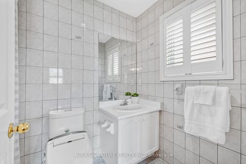 Photo 19 at 30 Graceview Court, Vaughan Grove, Vaughan