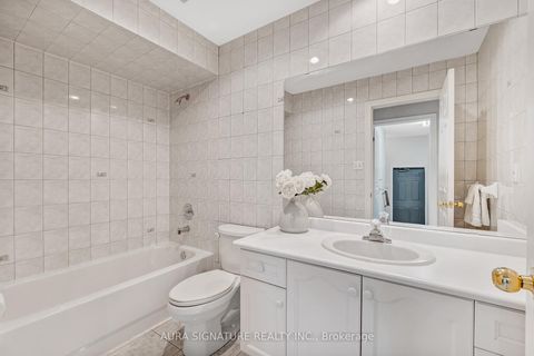Photo 22 at 30 Graceview Court, Vaughan Grove, Vaughan