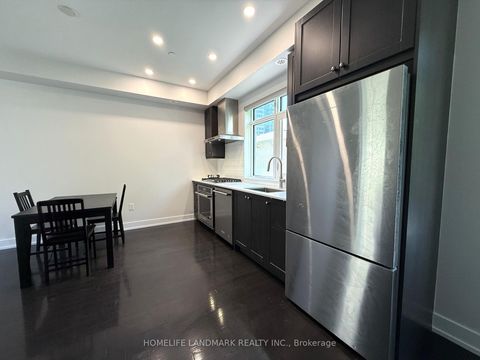 Photo 6 at 3 - 50 Holmes Avenue, Willowdale East, Toronto