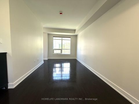 Photo 10 at 3 - 50 Holmes Avenue, Willowdale East, Toronto