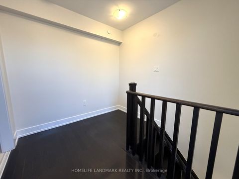 Photo 23 at 3 - 50 Holmes Avenue, Willowdale East, Toronto