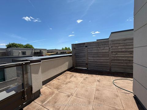 Photo 25 at 3 - 50 Holmes Avenue, Willowdale East, Toronto