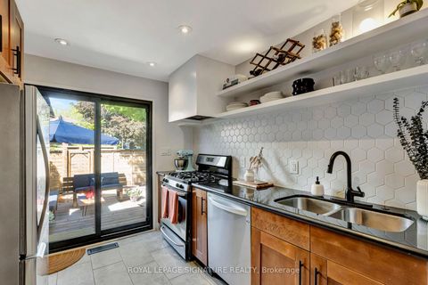 Photo 6 at 190 Alton Avenue, South Riverdale, Toronto
