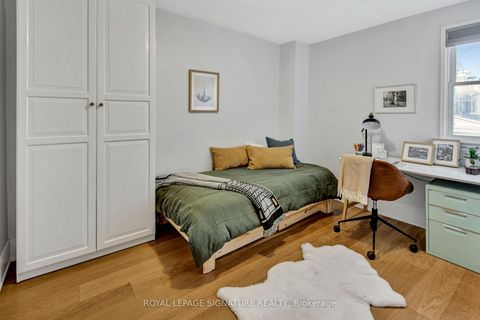 Photo 10 at 190 Alton Avenue, South Riverdale, Toronto