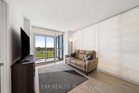 Photo 3 at 610 - 1461 Lawrence Avenue W, Amesbury, Toronto