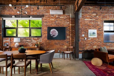 Photo 4 at 121R Fermanagh Avenue, Roncesvalles, Toronto