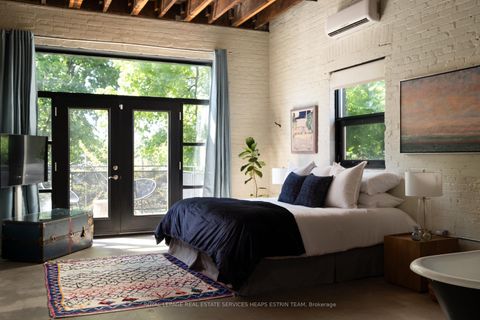 Photo 17 at 121R Fermanagh Avenue, Roncesvalles, Toronto