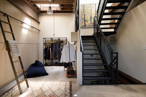 Photo 23 at 121R Fermanagh Avenue, Roncesvalles, Toronto