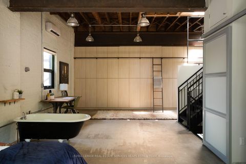 Photo 24 at 121R Fermanagh Avenue, Roncesvalles, Toronto