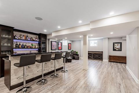 Photo 25 at 31 Routledge Drive, Oak Ridges, Richmond Hill