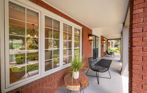 Photo 4 at 24 Hawthorne Lane, Aurora Village, Aurora