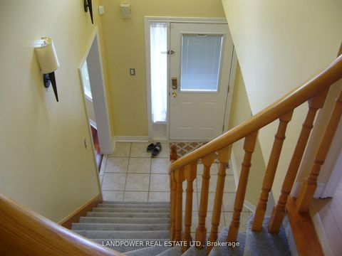 Photo 2 at 36 Amberview Drive, Keswick South, Georgina