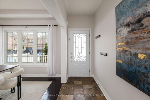 Photo 5 at 337 Kirkvalley Crescent, Bayview Wellington, Aurora