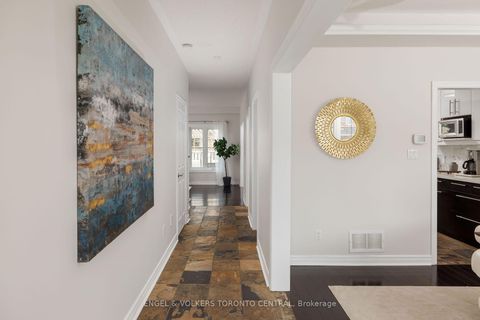 Photo 6 at 337 Kirkvalley Crescent, Bayview Wellington, Aurora