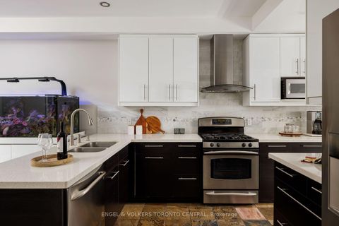 Photo 10 at 337 Kirkvalley Crescent, Bayview Wellington, Aurora