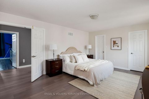 Photo 17 at 337 Kirkvalley Crescent, Bayview Wellington, Aurora