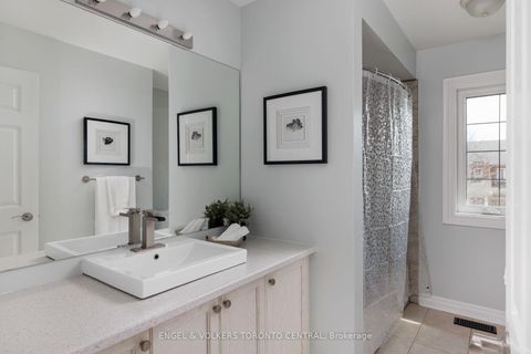 Photo 26 at 337 Kirkvalley Crescent, Bayview Wellington, Aurora