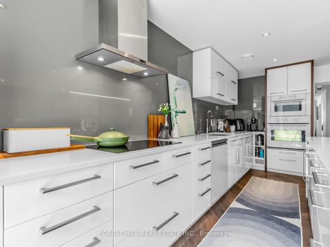 Photo 11 at 192 Glen Cedar Road, Cedarvale, Toronto