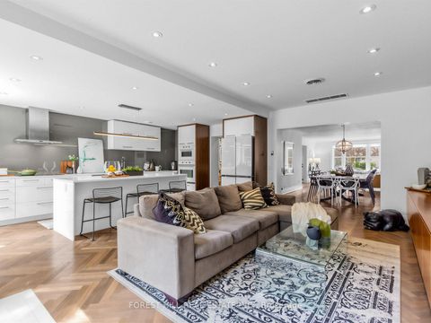 Photo 14 at 192 Glen Cedar Road, Cedarvale, Toronto