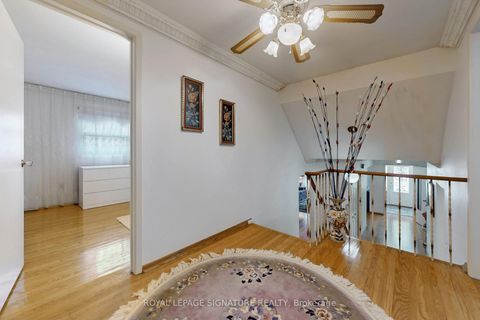 Photo 27 at 6 Kelvinway Drive, L'Amoreaux, Toronto