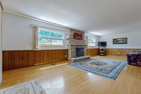 Photo 28 at 6 Kelvinway Drive, L'Amoreaux, Toronto