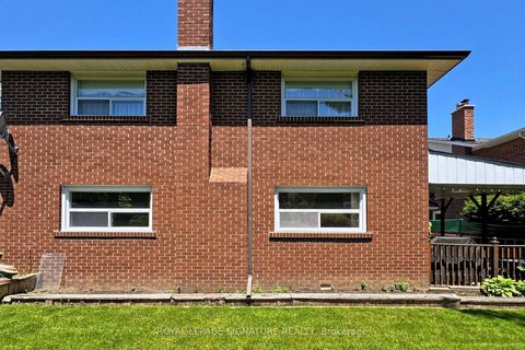 Photo 43 at 6 Kelvinway Drive, L'Amoreaux, Toronto