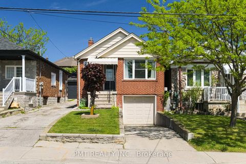 Photo 0 at 25 Ronald Avenue, Belgravia, Toronto